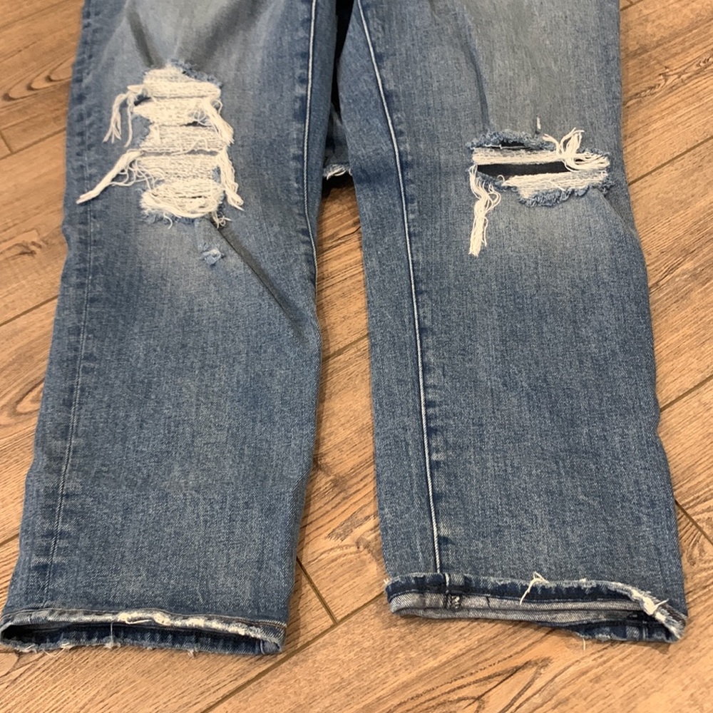 Abercrombie & Fitch Boyfriend Mid Rise 31/12 Jeans Button Fly Distressed - Picture 5 of 6